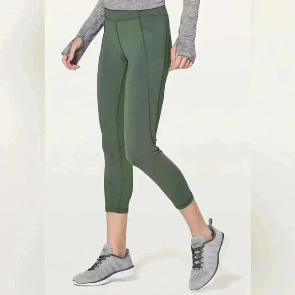 Lululemon Time To Sweat Crop Legging 23" - Picture 1 of 7